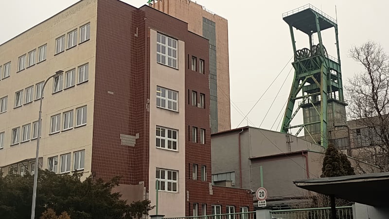 Konec těžby po 250 letech:  Z Dolu ČSM ve Stonavě vyvezou poslední vozík černého uhlí