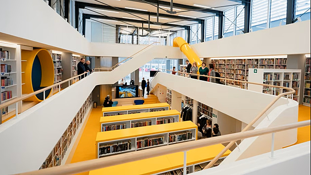 Z někdejší kotelny na sídlišti je v Olomouci knihovna i komunitní prostor