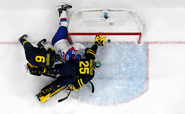 ONLINE: Slovensko - Švédsko 1:1. Bláznivá třetina, Seveřané těsně unikli dalšímu gólu