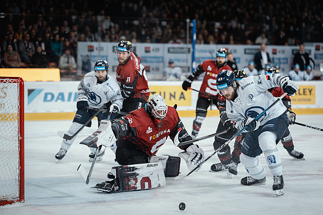 ONLINE: Plzeň - Sparta 0:0. Sedmý zápas o všechno, kdo postoupí do semifinále?