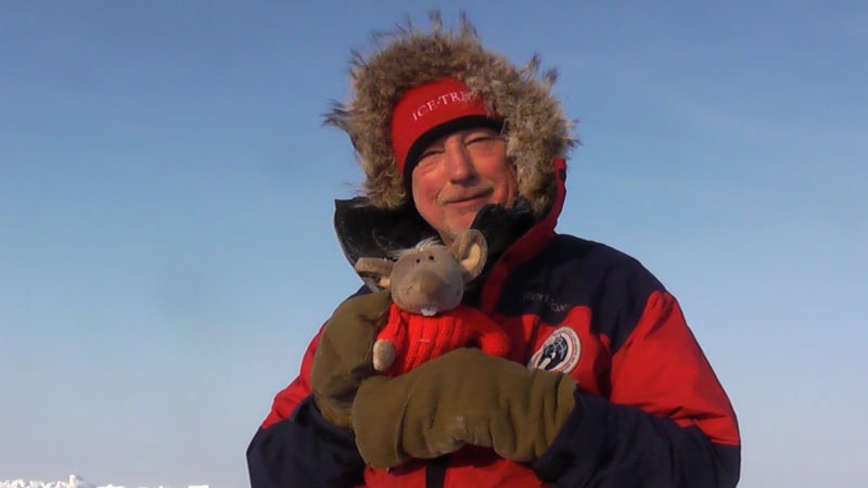 Smutná zpráva se potvrdila. Na Špicberkách zemřel zkušený český polárník Jakeš