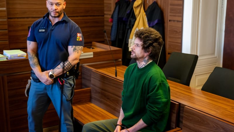 Známému téměř uřízl hlavu a okradl ho. Michal Š. dostal za brutální vraždu výjimečný trest