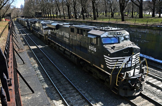 Americké firmy znovu objevily železnici. Kamiony už se tolik nevyplatí