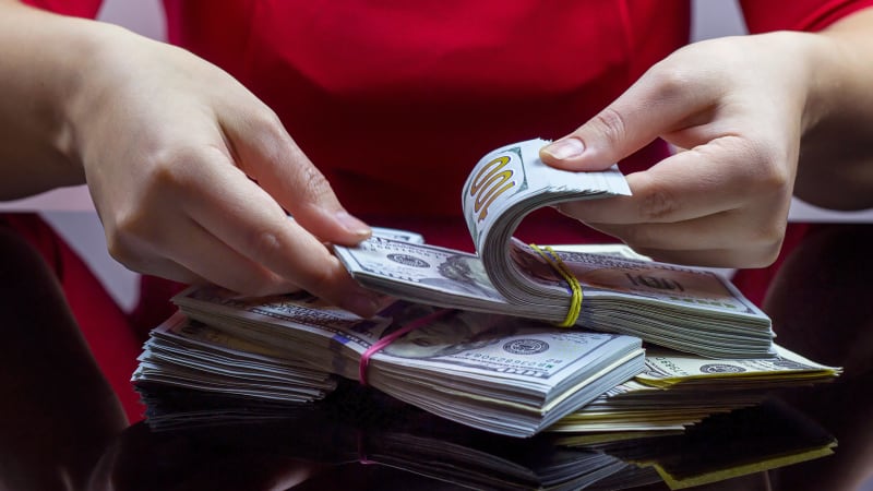 Padl jackpot roku. Šťastlivec z Floridy vyhrál miliardy, slavilo se i na dalších místech