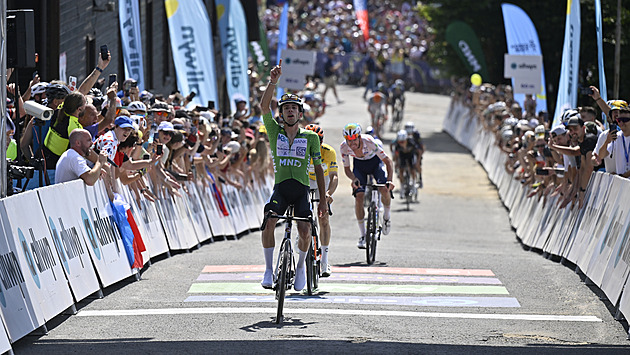Czech Tour ovládl Američan August, na Pustevnách byl nejlepší Fancellu